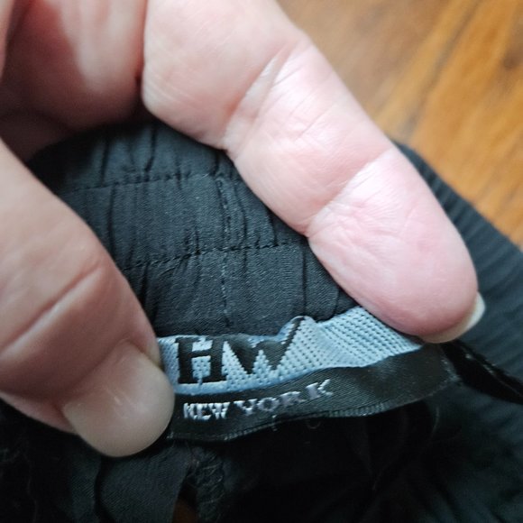 HW New York Black Maxi Skirt - Picture 5 of 5